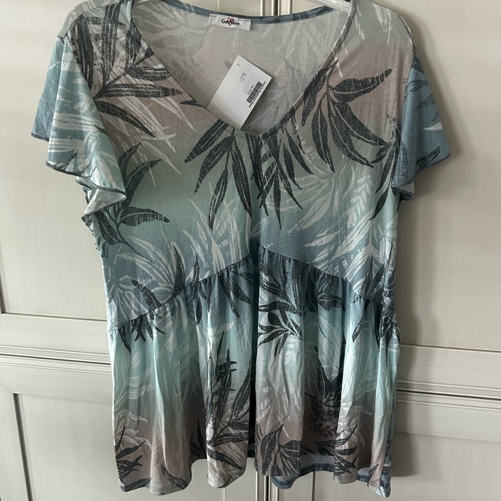 GeeGee Blue and Gray Leaf Print Blouse
